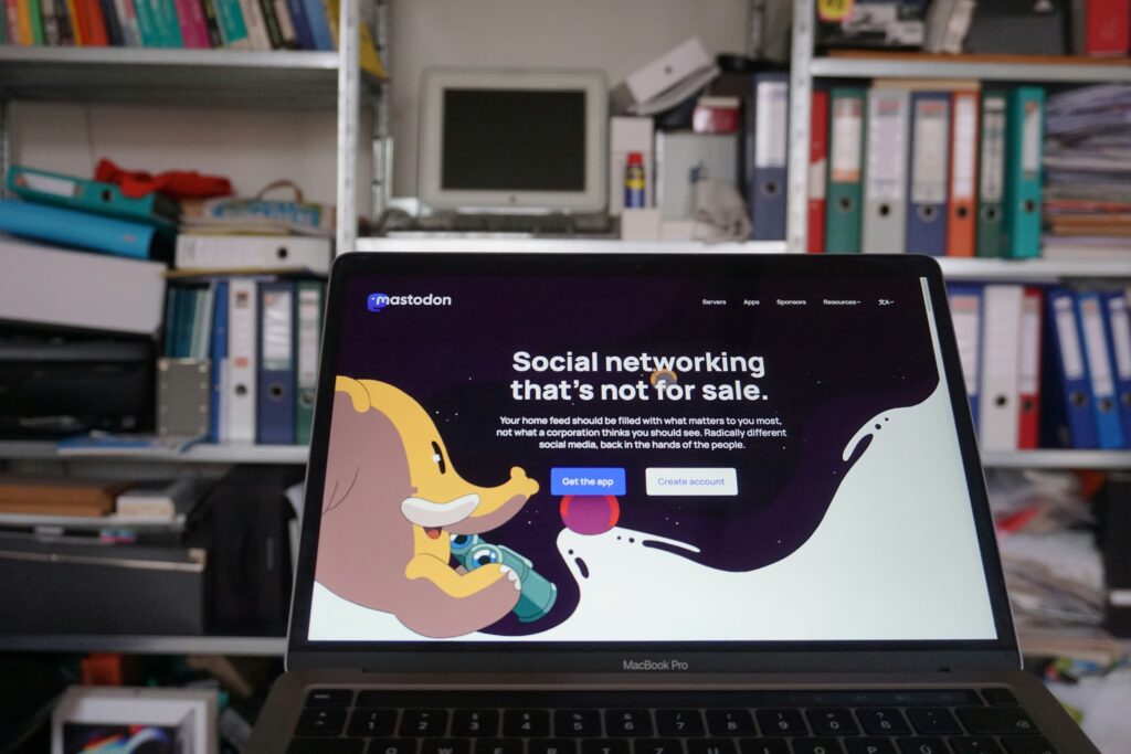 How to Be a Computer Social Scientist rolf van root dj1epdh5 h4 unsplash