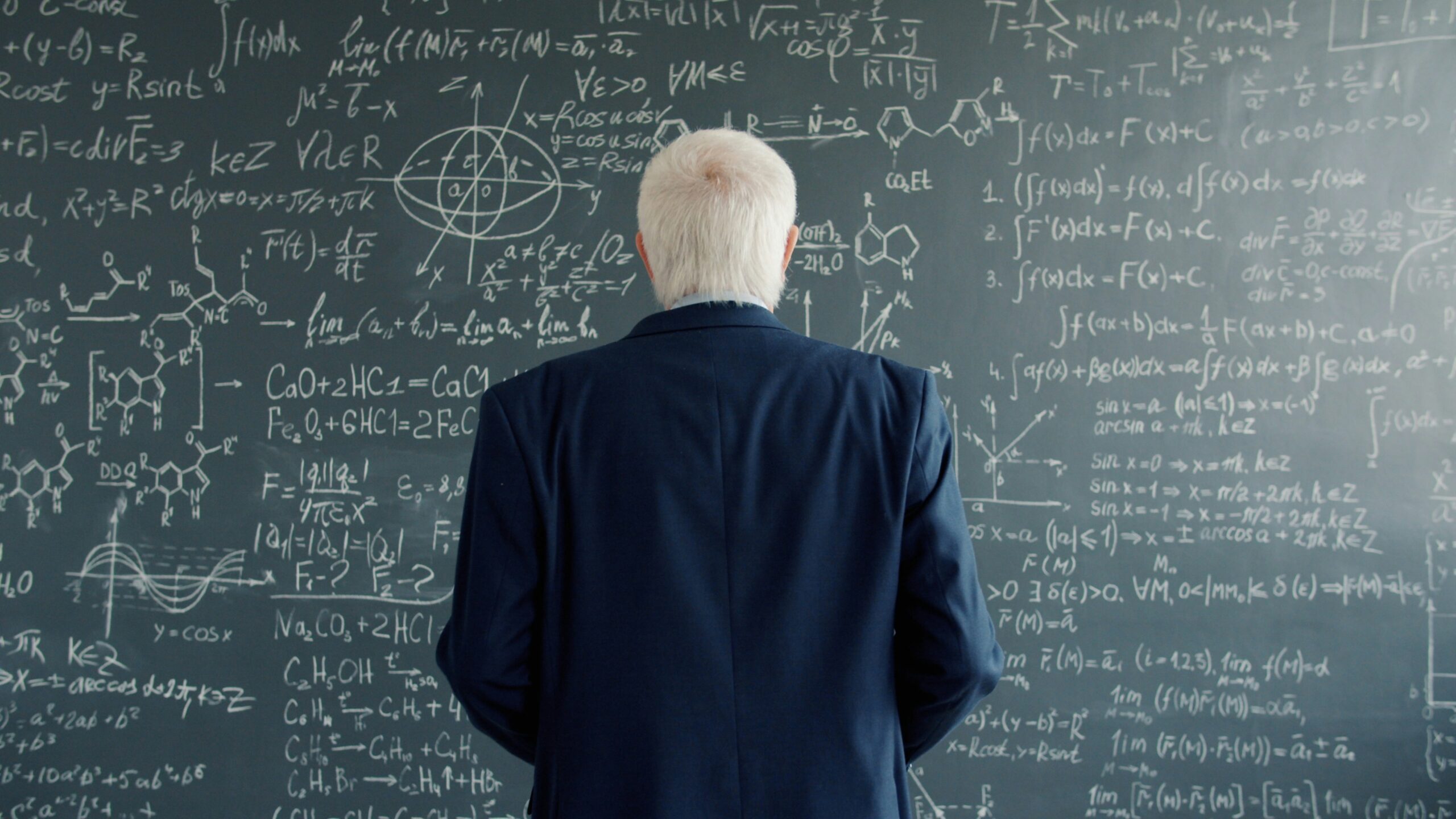 How to Be a Decision Scientist
