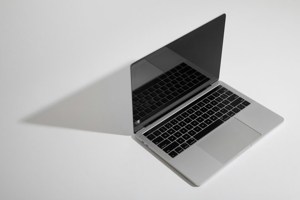 giorgio trovato 8krx0hkxw8c unsplash